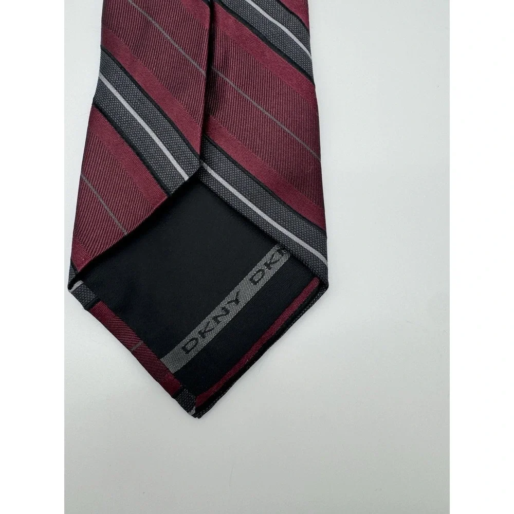 DKNY Mens Tie Red Gray Striped Silk Necktie Classic‎ Diagonal Stripe Designer